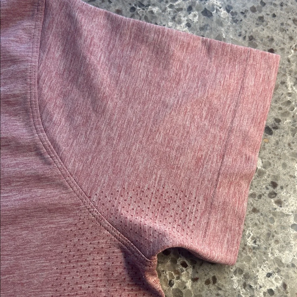 Lululemon Swiftly Tech 2.0, Heathered Pink, Size 10, relaxed fit, EUC